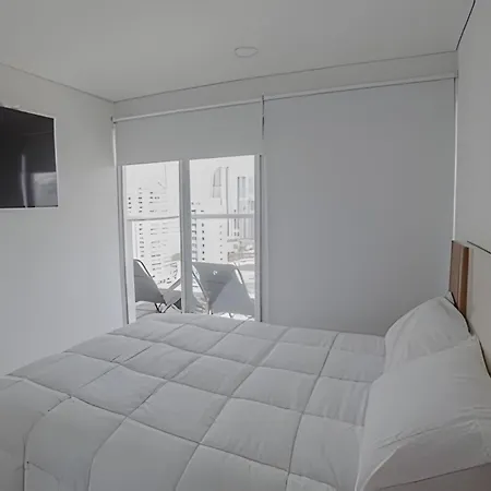 Altitude Haven Loft With Bay View Crypto Friendly Apartamento Cartagena